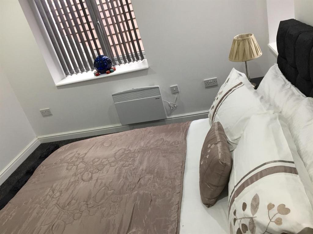 Bradford Luxury Central Apartment Exterior photo