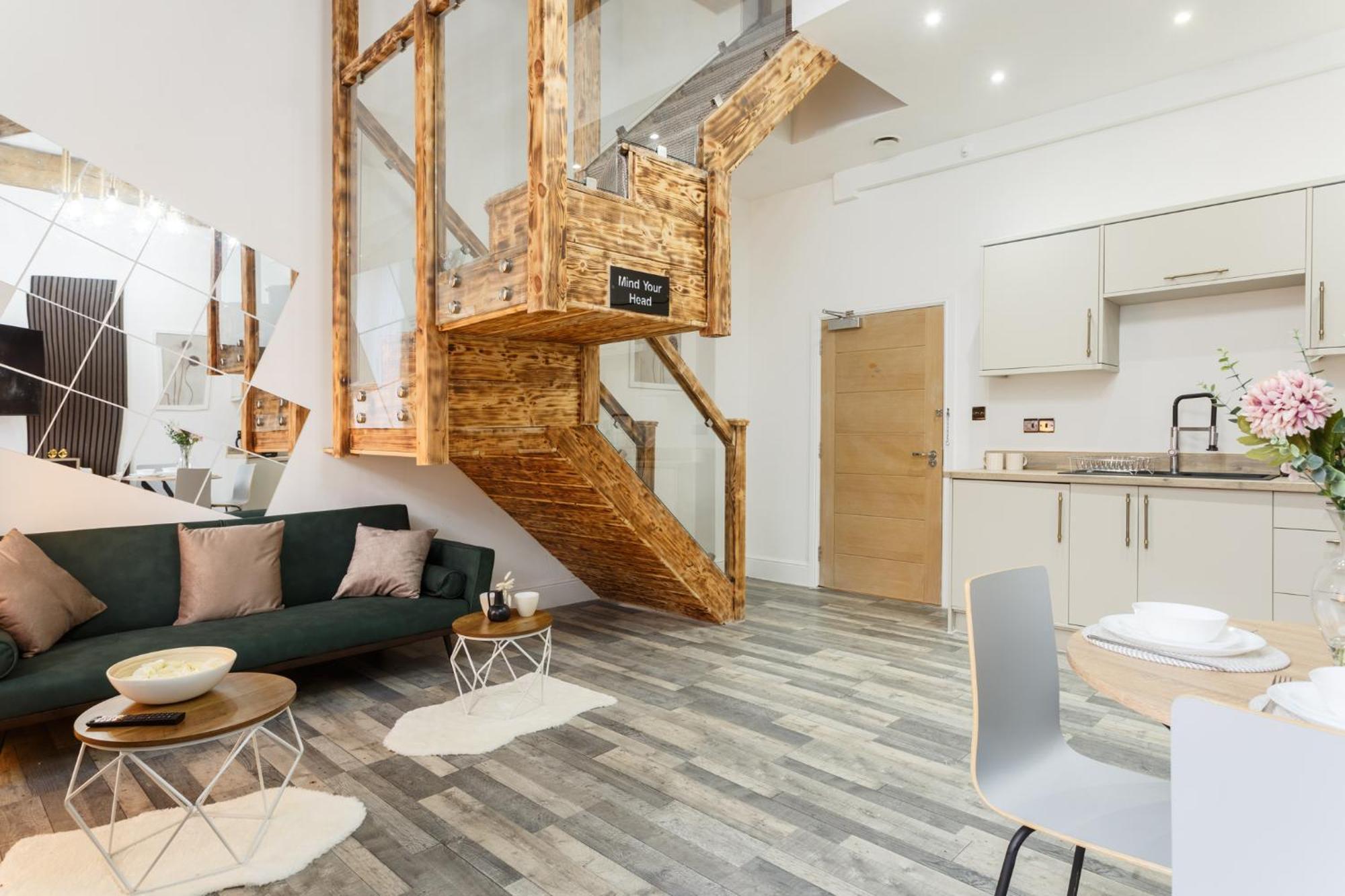 Bradford Luxury Central Apartment Exterior photo